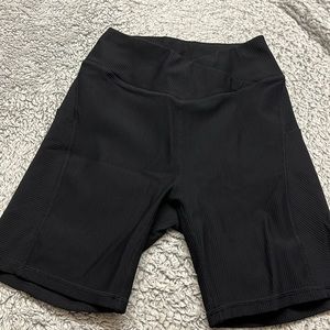 🖤BLACK V CUT BIKER SHORTS🖤